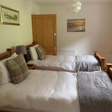 Alt-An Ensuite Self Catering Apartment With Twin Bedroom Fort William Esterno foto